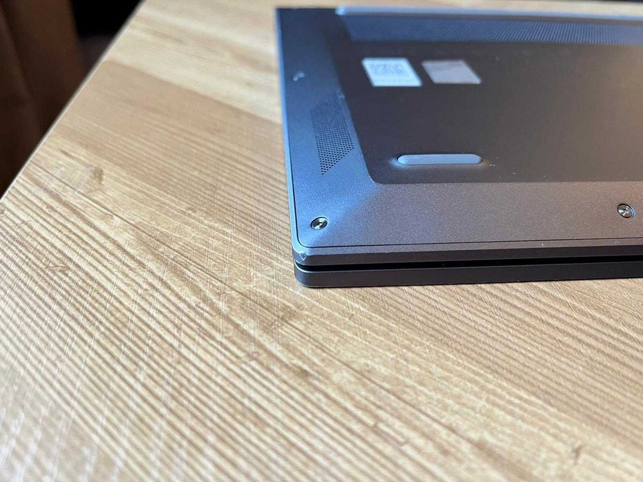 Lenovo ThinBook 13s G4 Intel Core i7 4,7 GHz, 16 GB RAM / 512 GB szary