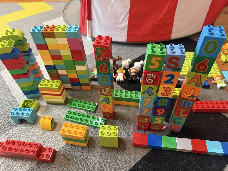 Klocki lego duplo około 250 elementów