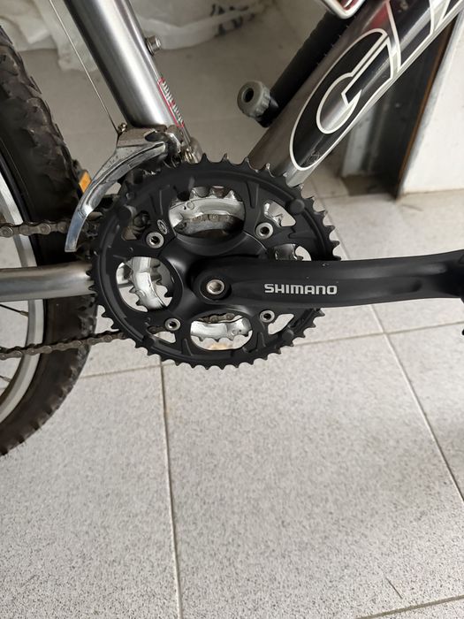 Bicicleta Giant Terrago para BTT
