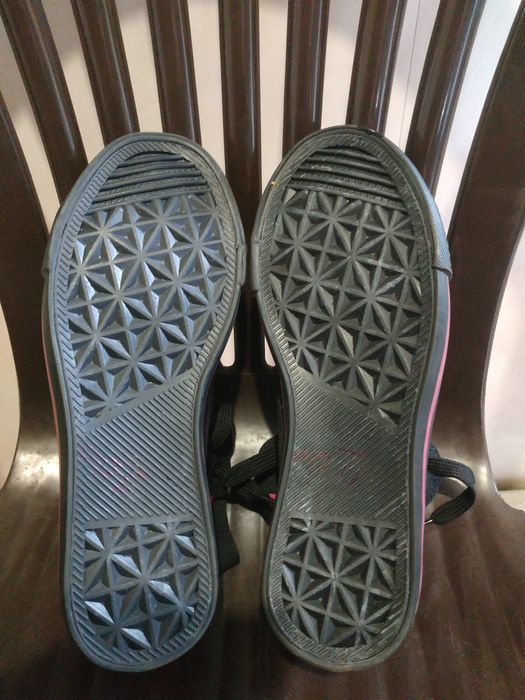 Продам кеды кроссовки под Converse 34 размер