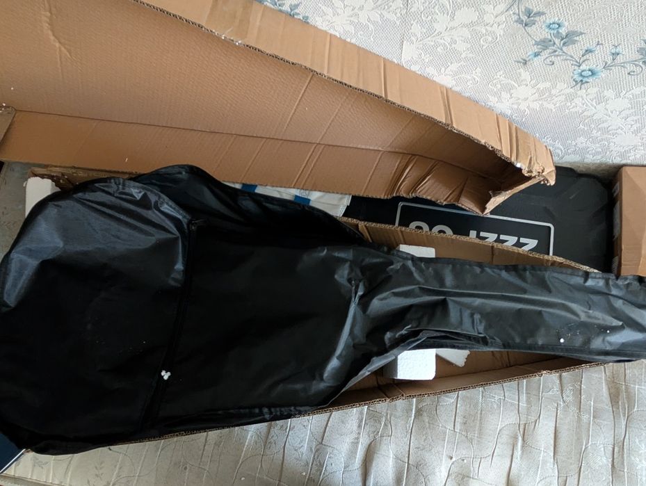 Нова акустична гітара 6 струн