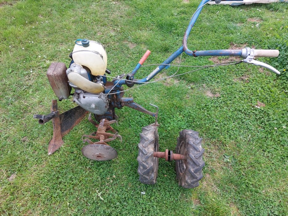 Glebogryzarka spalinowa