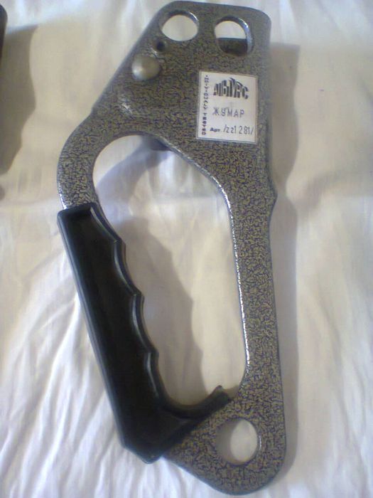 Продам зажим альпініста