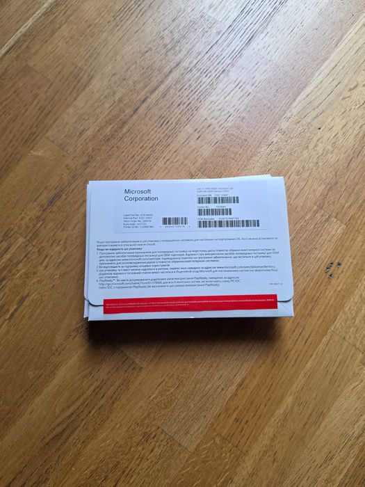 Windows 11 Pro OEM DVD FQC-10557 Українська версія | Ліцензія + COA наклейка з ключем Windows 11 Pro ОЕМ Украинская версия | Лицензия + COA FQC-10557
