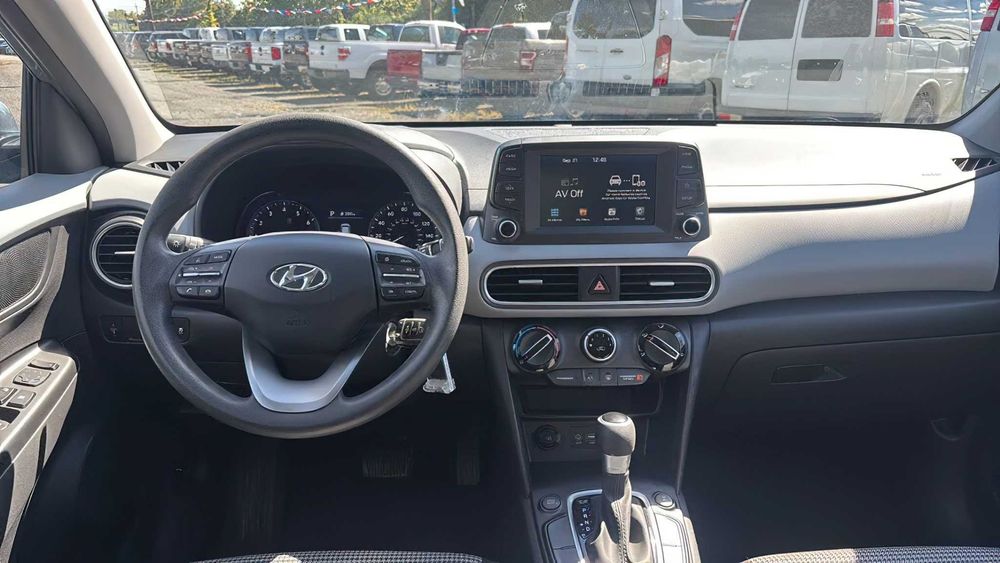 Hyundai Kona      2019