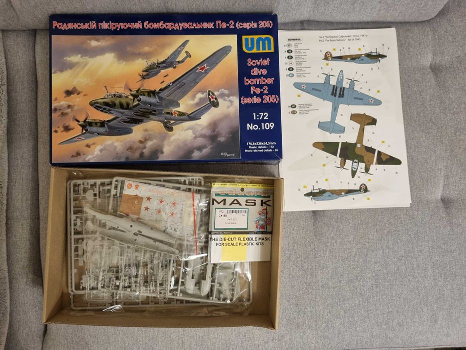 Model do sklejania Soviet dive bomber pe-2 serie 205 UM