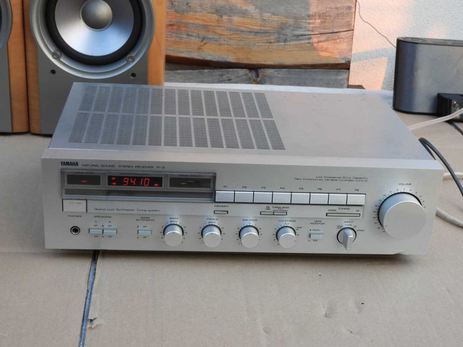 Radio wzmacniacz Yamaha R - 3 , Japan.