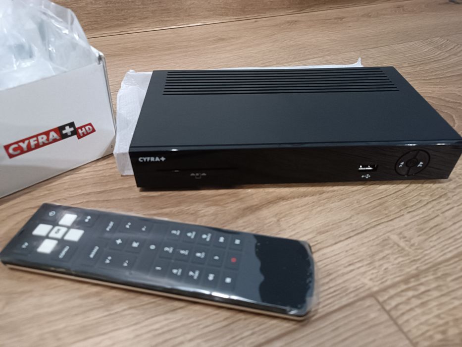 Dekoder cyfrowy HDTV Sagemcom DSI87