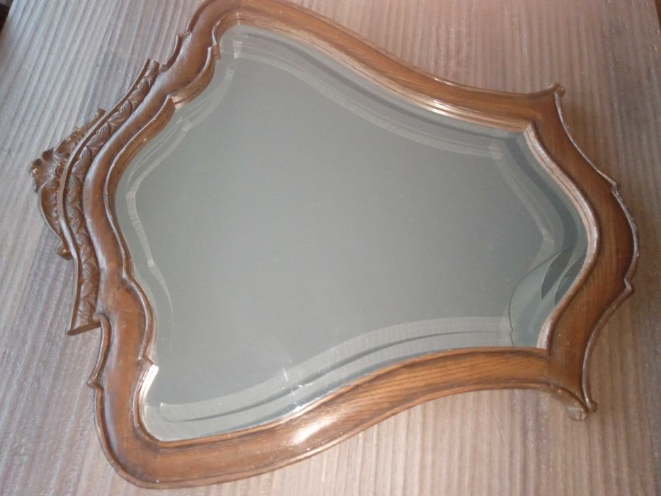 Espelho vintage antigo em madeira anos 60