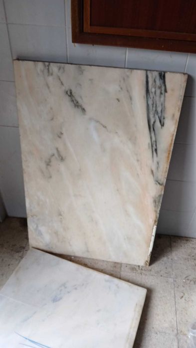 Pedra de bancada em mármore