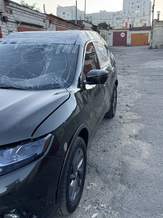 Продам Nissan Rogue