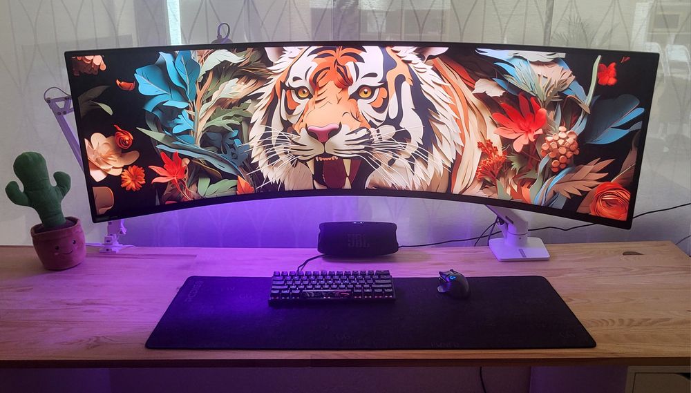 Monitor Gaming Curvo Samsung Odyssey G9 49" (Dual QHD / 120Hz) – Impecável