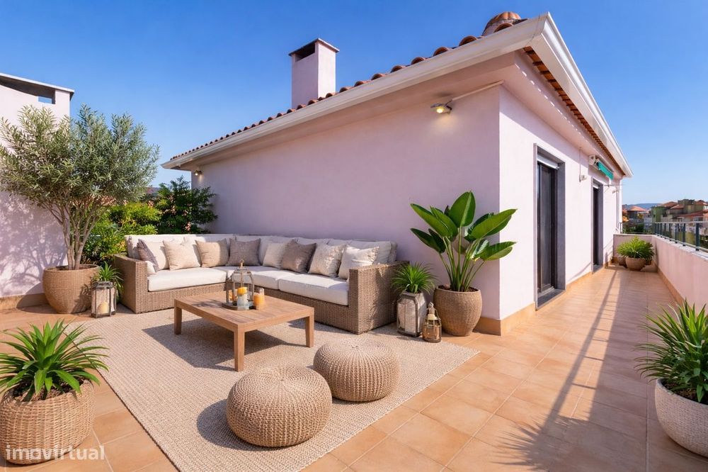 Apartamento T2 na Quinta do Conde com areas de 136m2 — Quinta do Conde, Setúbal