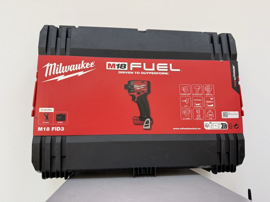 Акумуляторний гвинтокрут Milwaukee M18 FID3