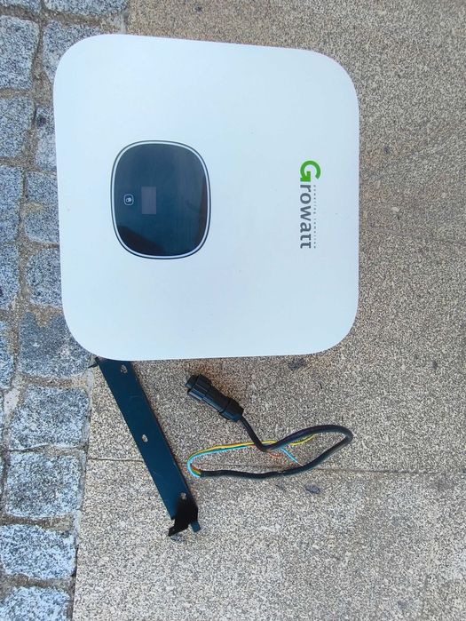 Inversor híbrido Growatt MIN 2500TL-XH