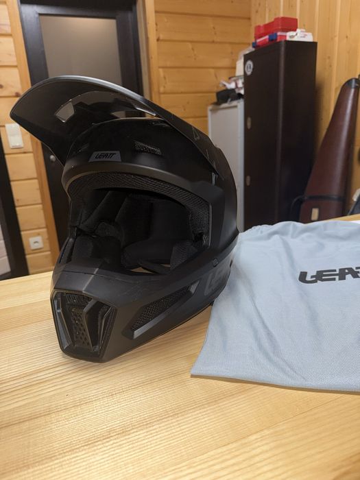 Шолом leatt 2.5.