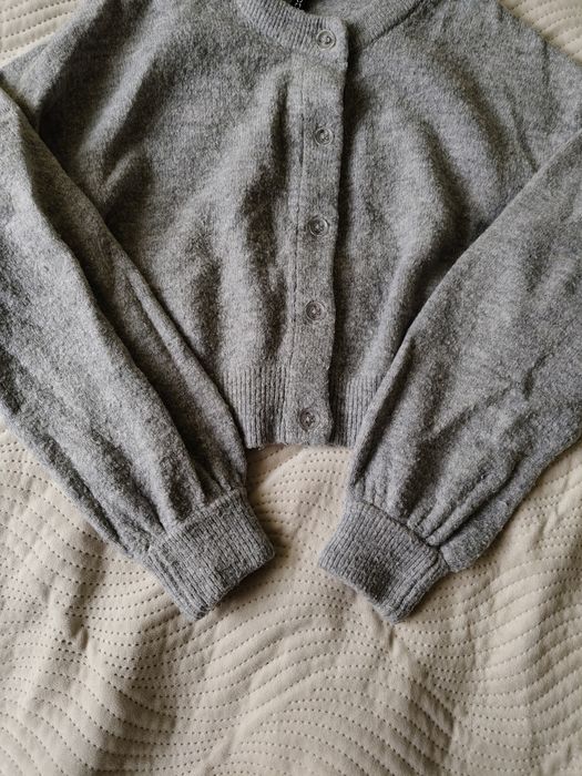 Damski jasnoszary krótki kardigan , rozpinany na guziki , Divided H&M