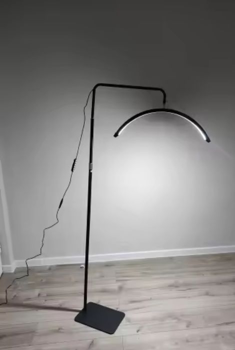Nowa profesjonalna lampa moon półksiężyc bezcieniowa  kosmetyczna do rzęs