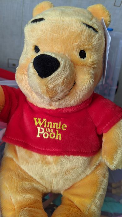 Плюшевий Вінні Пух від компанії Дісней