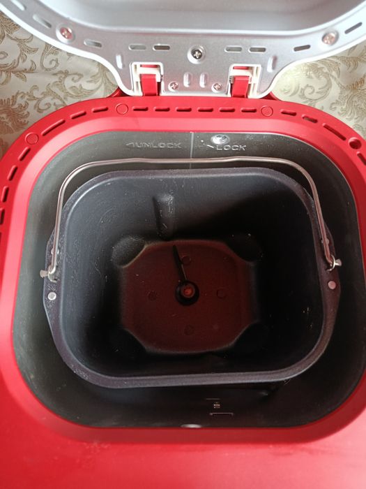 Продам хлібопічку Moulinex