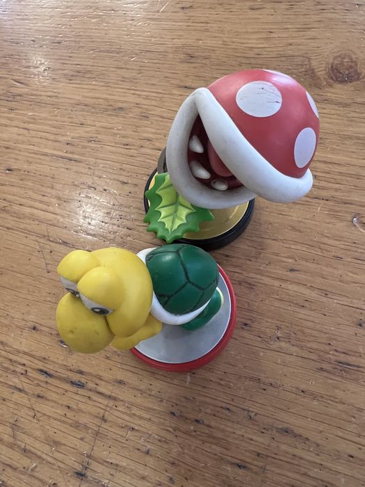 Pack 2 Amiibo Nintendo: Koopa Troopa (Super Mario Bros.) e Piranha Plant (Super Smash Bros.)