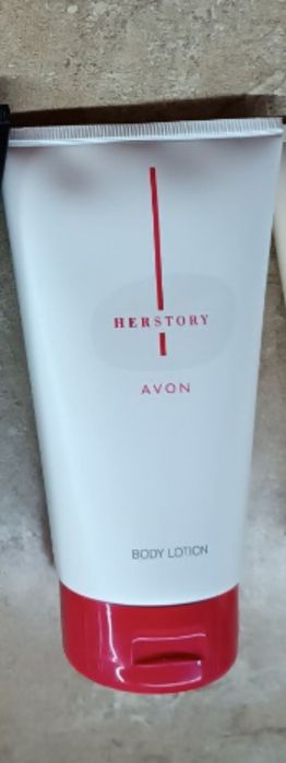 Balsam do ciała Her Story Avon