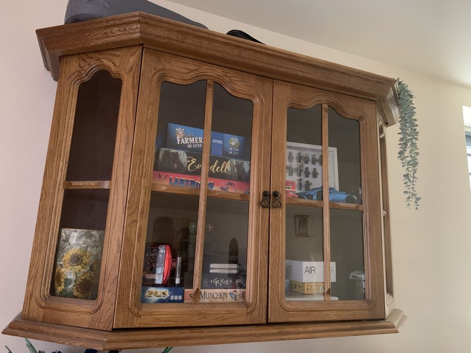 Wisząca drewniana witryna przeszklona vintage