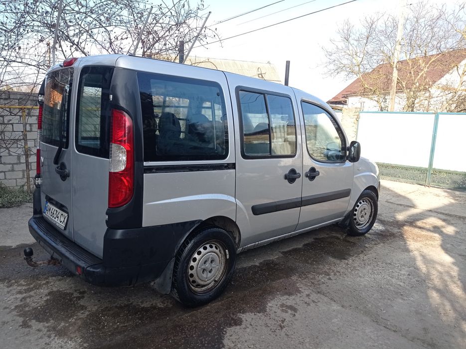 Fiat Doblo  2012