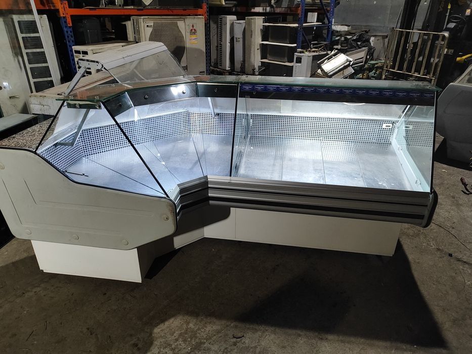 Холодильники, холодильные витрины