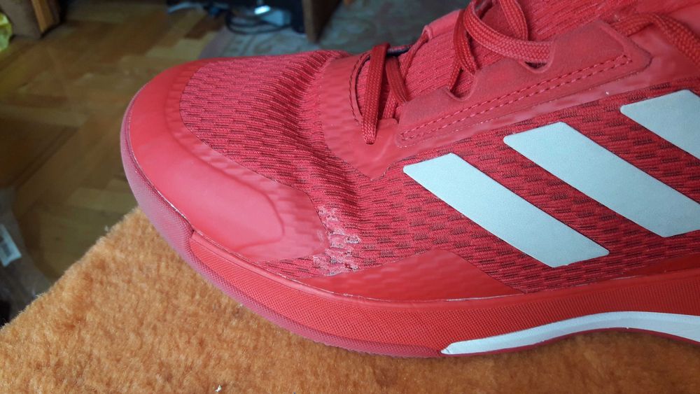 Кросівки Adidas Novaflight 2.0 44р