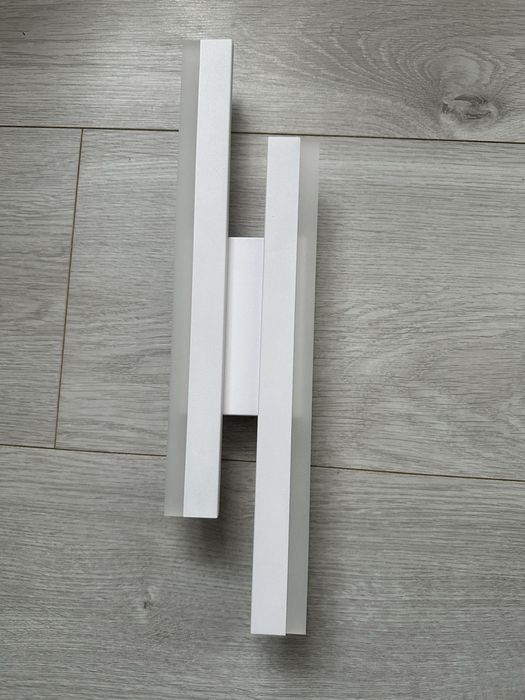 Lampa Ścienna Led Kinkiet Led Biała Nowoczesna