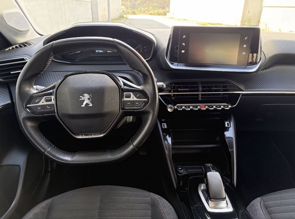 Peugeot e-208 - 99.862 kms