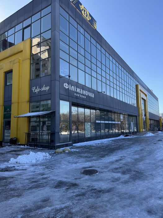 Оренда приміщення, 180 м.кв, меблі, ремонт, вільне планування, центр