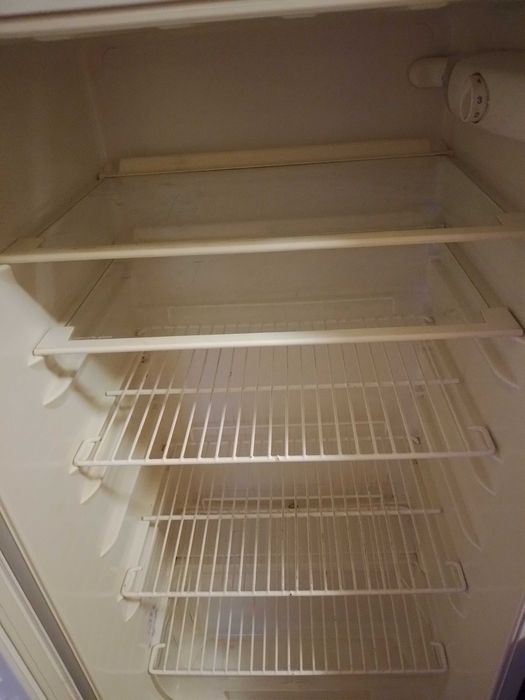 Холодильник , в гарному стані