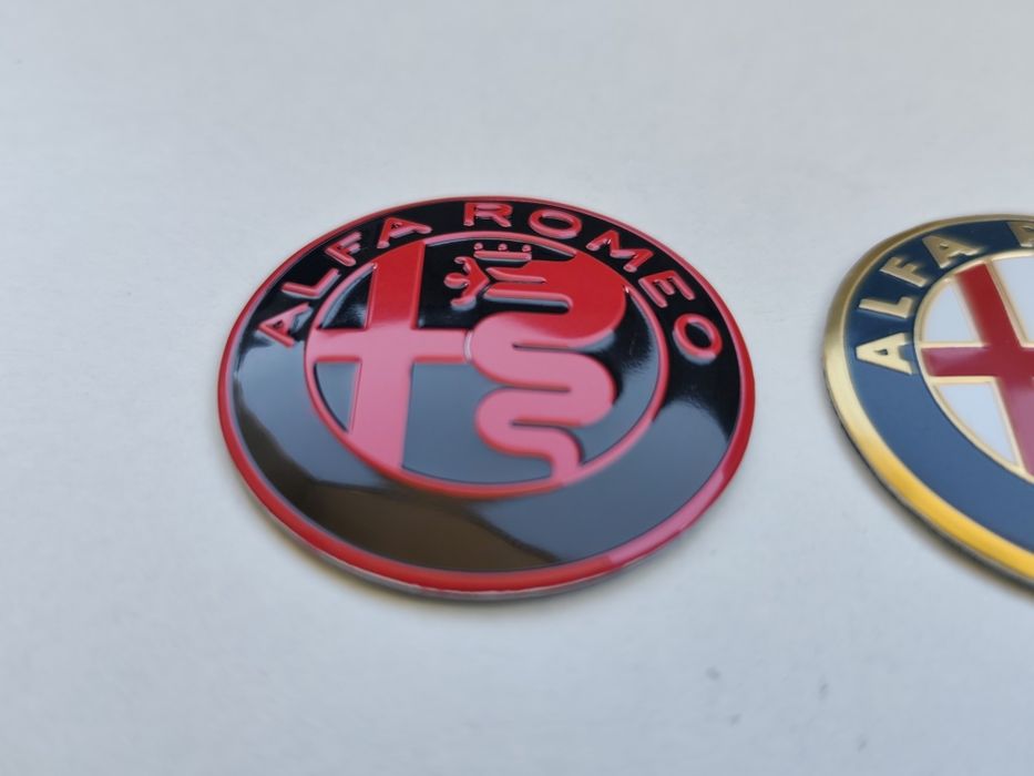 Emblema Volante Alfa Romeo 40mm Capa Autocolante Logo S Símbolo Preto Vermelho Clássico Giulietta 159 Novo