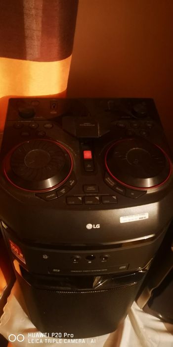 Głośnik przenośny LG 500W RMS