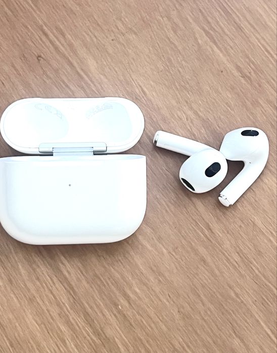 Apple Airpods 3rd Generation Impecáveis