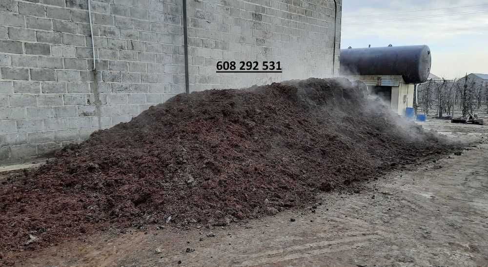 Nawóz naturalny - Podłoże popieczarkowe (obornik) po pieczarkowe