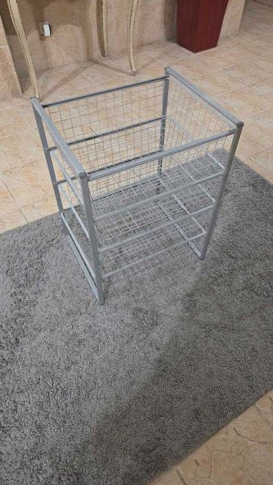 Arrumação com gavetas