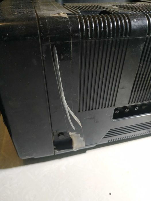 Маленький телевизор elekta e-707 неробочий