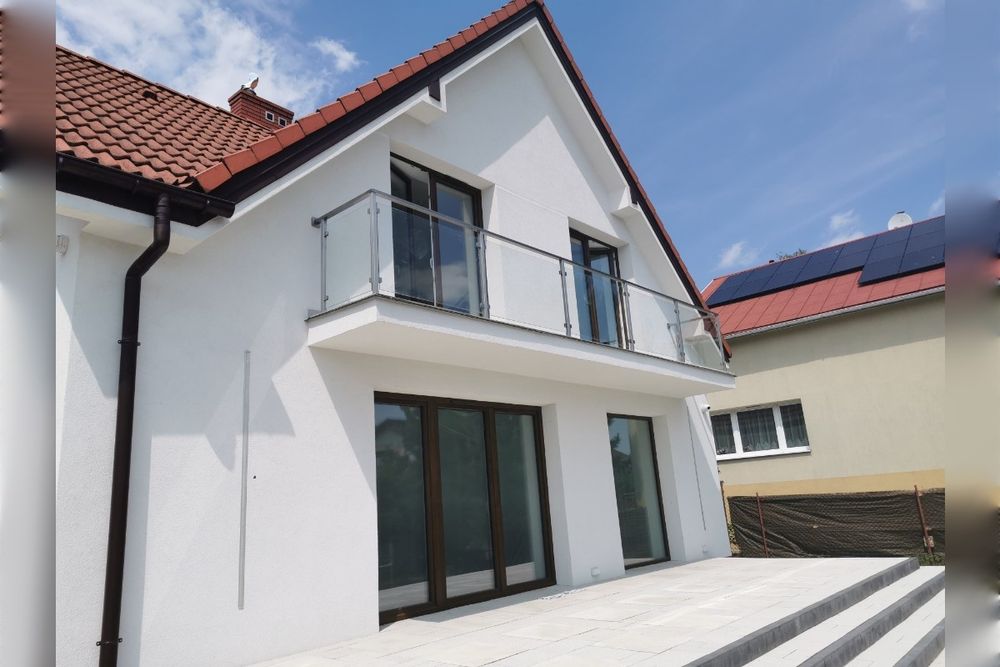 Balustrady stalowe szklane barierki