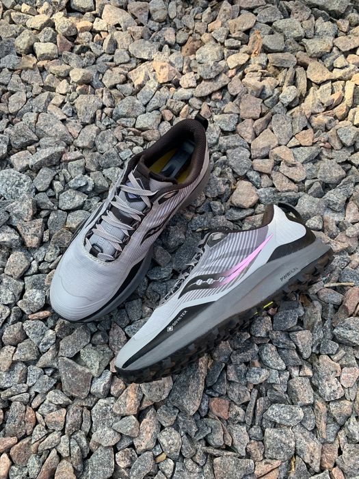 Жіночі трекінгові кросівки saucony pwrrun gore-tex 42  розмір