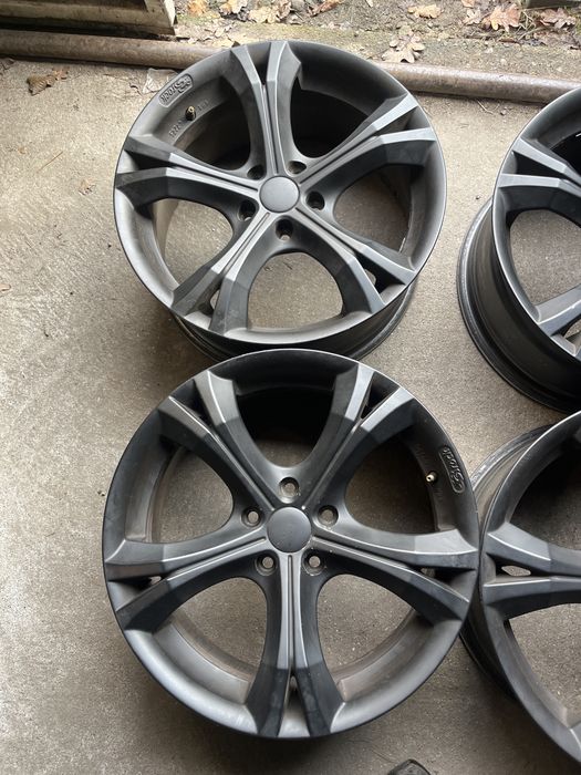 Alufelgi 18” Audi Q5 Czarny Mat Brock 5x112 ET45 8j 4szt super stan