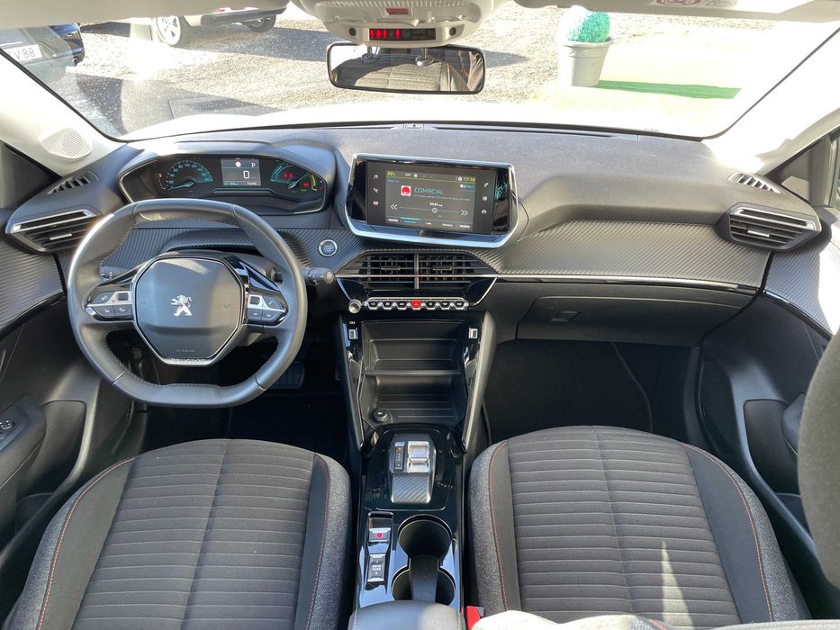Peugeot e-208 50kWh Elétrico 2022