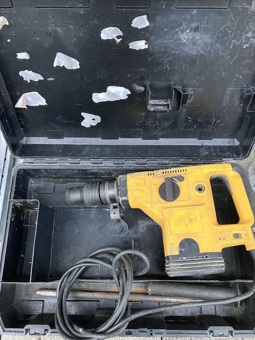 Перфоратор відбійний молоток DeWalt sdsmax