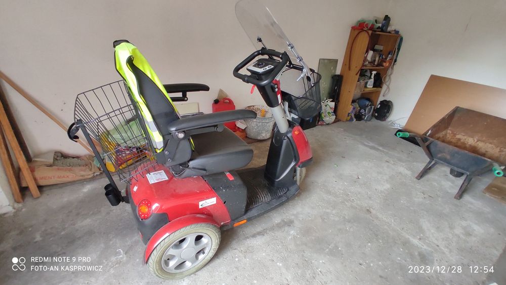 Wózek elektryczny TROPHY BOOSTER 6