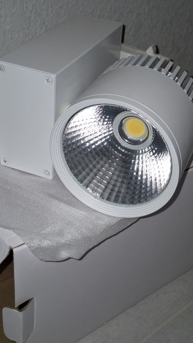 Трековий LED світильник POWERGEAR