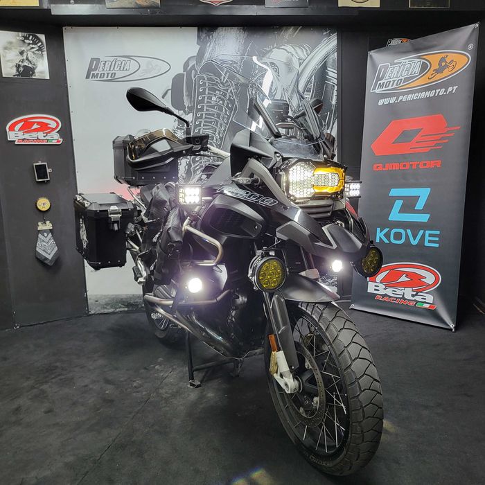 BMW GS 1200 Adventure