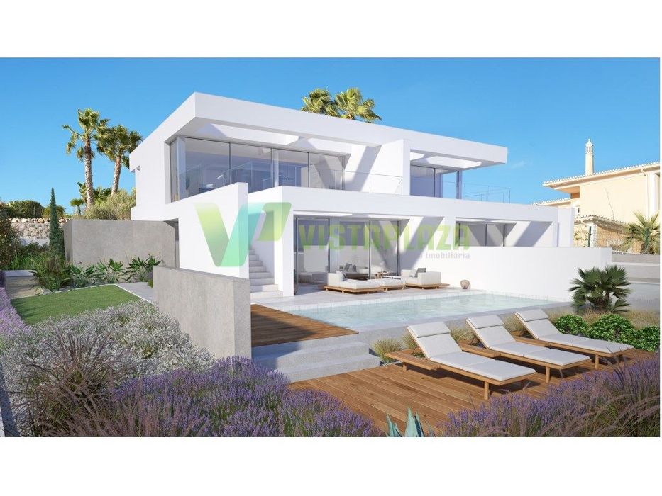 Moradias de luxo com Piscina e Vista Mar, geminadas na Praia da Luz