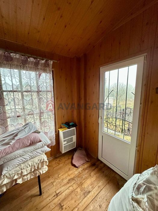 Продаж будинка з комунікаціями та ремонтом